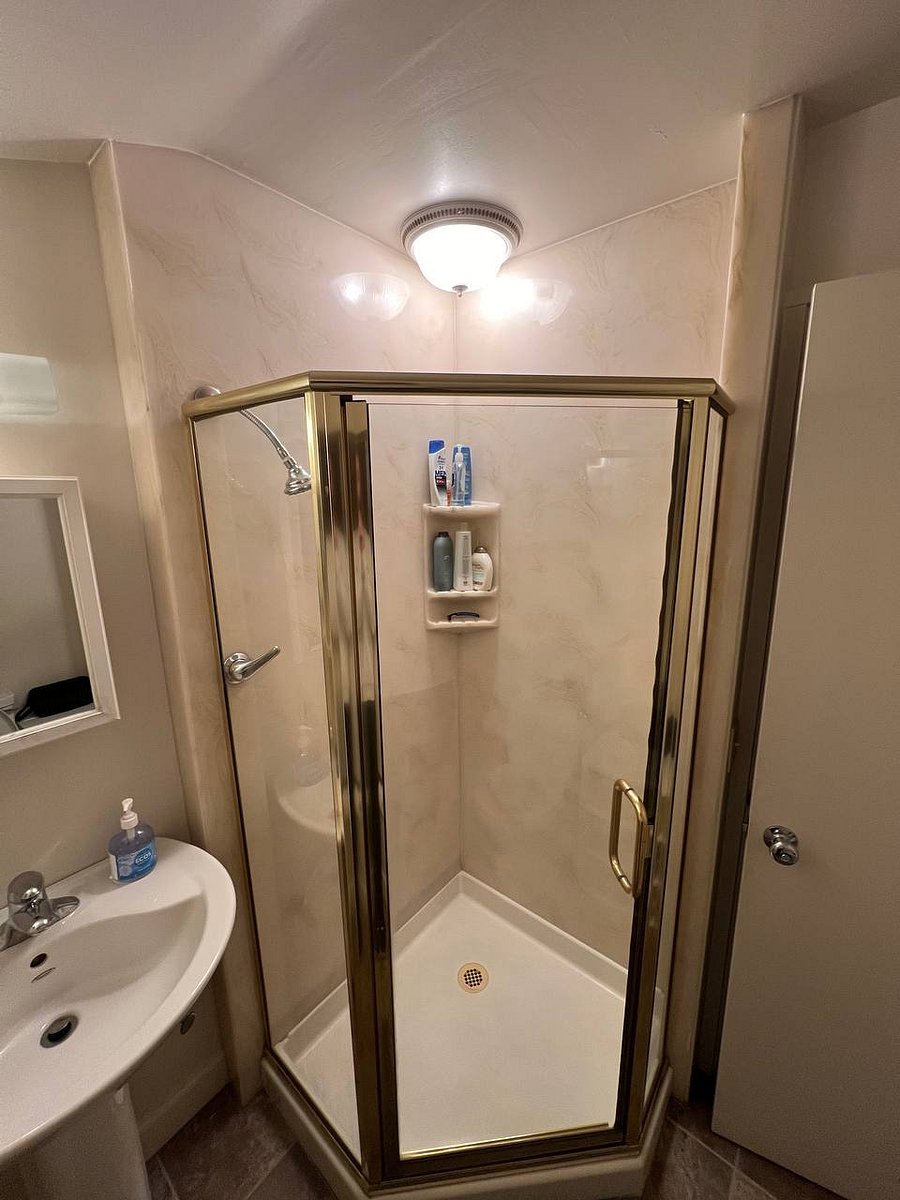Furnished Finder property 856374_1 photo 32