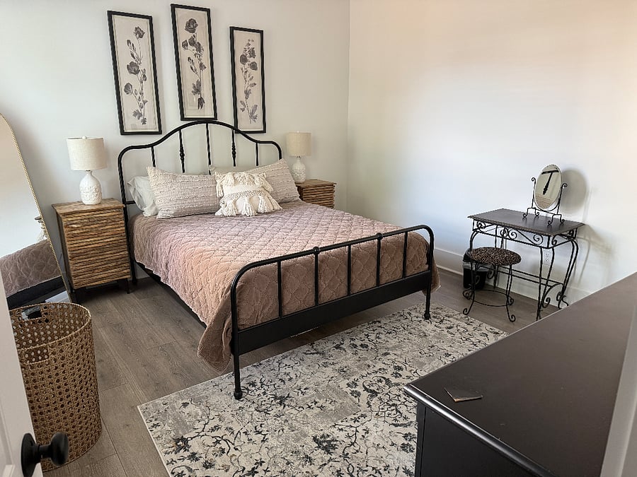 Furnished Finder property 856397_1 photo 11