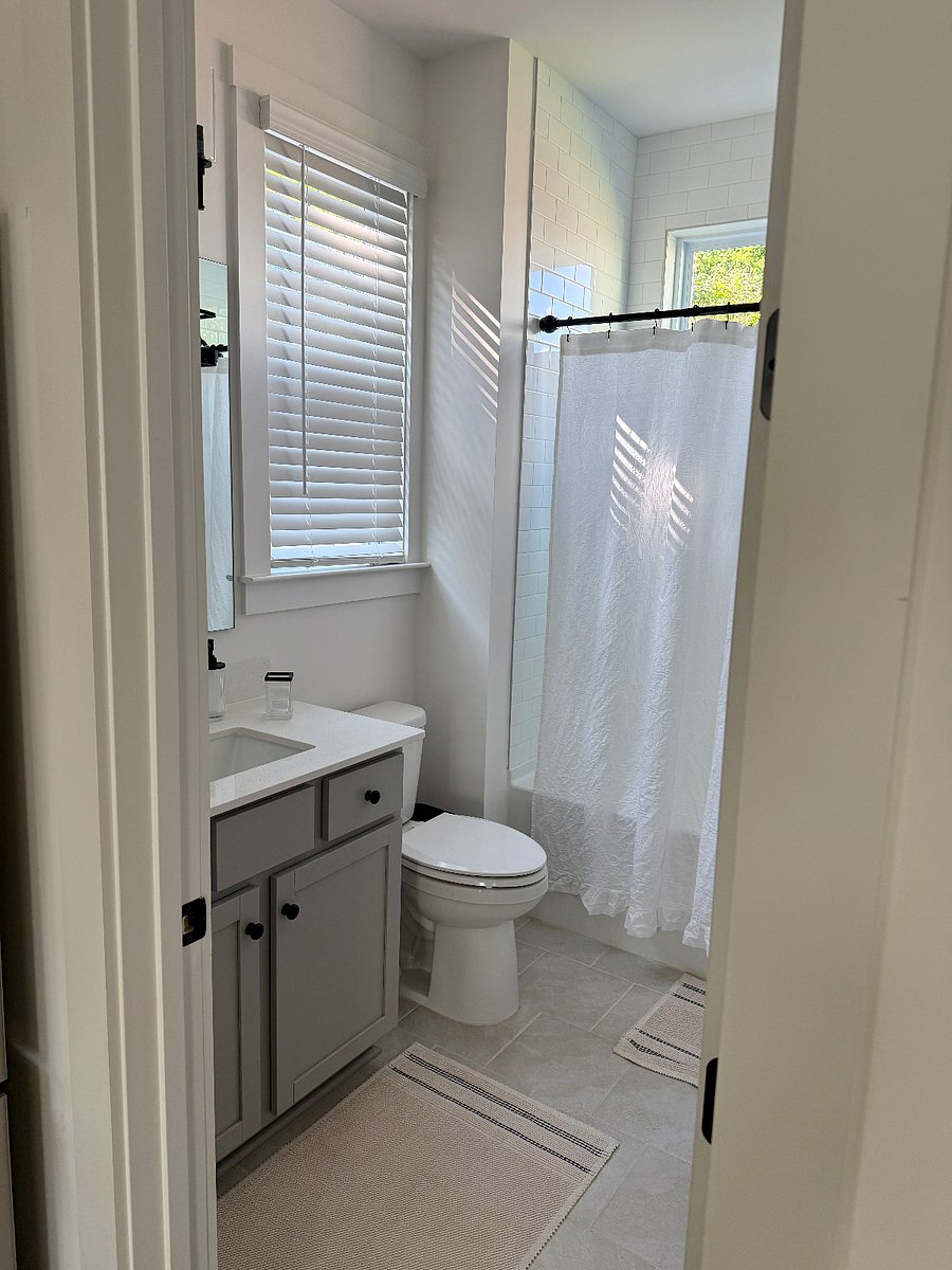 Furnished Finder property 856397_1 photo 9