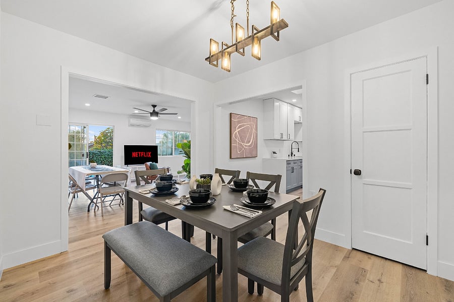 Furnished Finder property 856402_1 photo 16