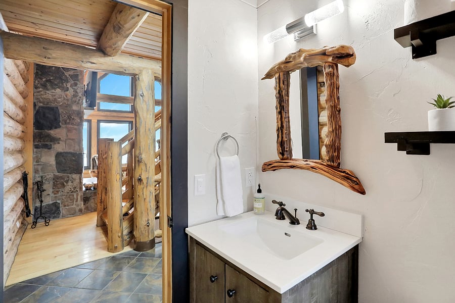Powder Room
