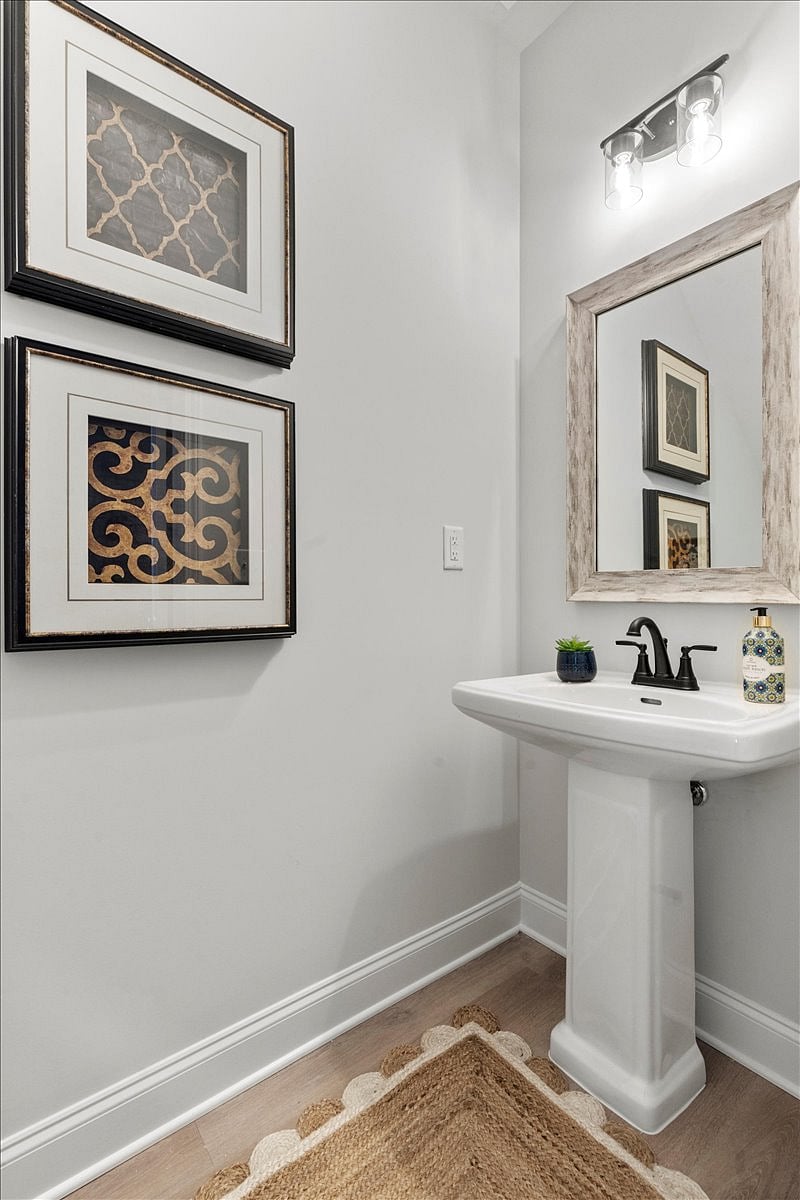 Furnished Finder property 856460_1 photo 27