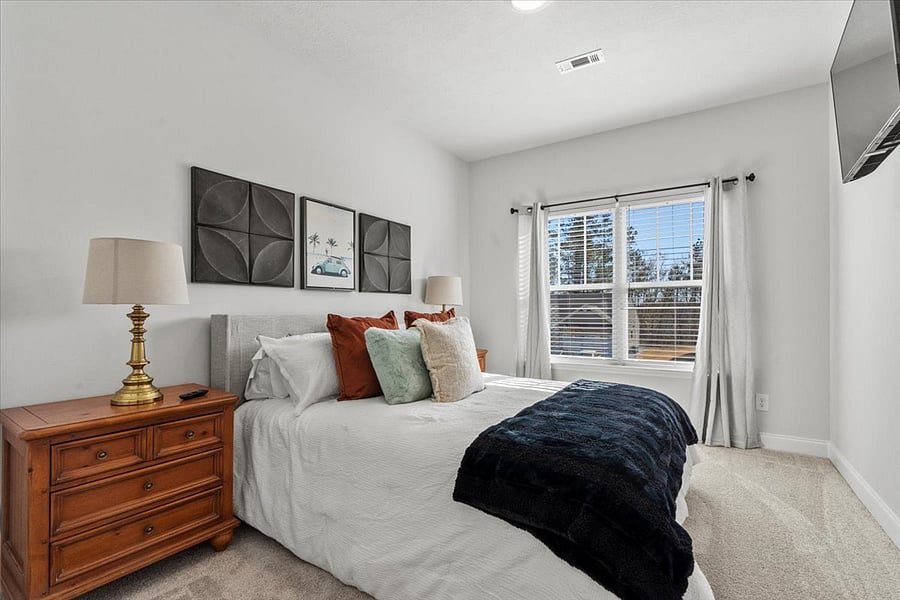 Furnished Finder property 856460_1 photo 24