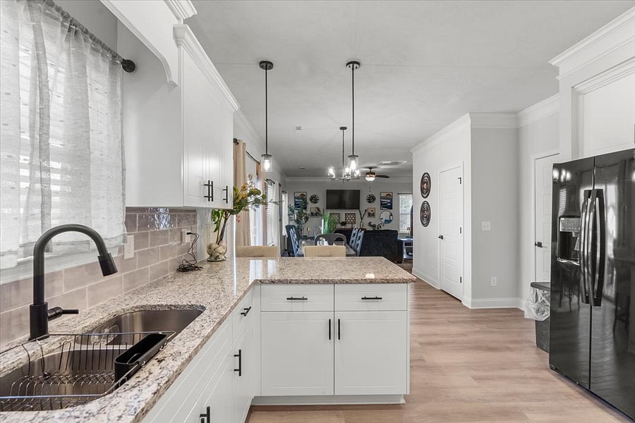 Furnished Finder property 856460_1 photo 9