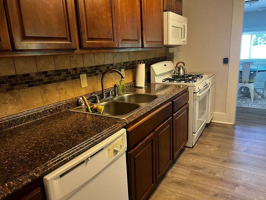 Furnished Finder property 856488_1 photo 15