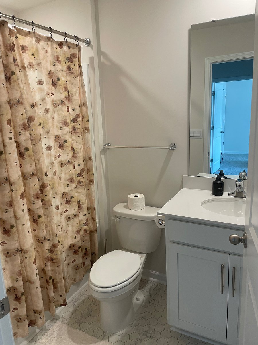 Furnished Finder property 856507_1 photo 3