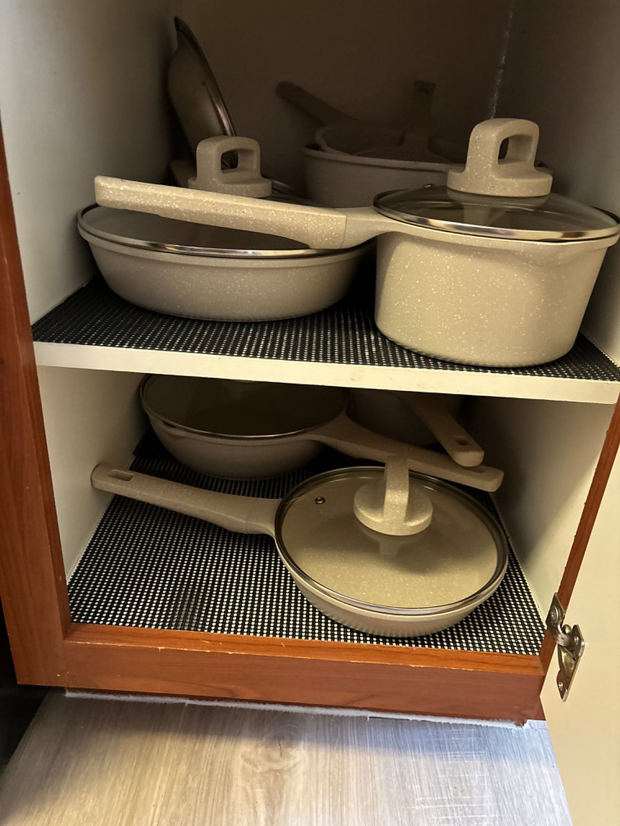Fully stocked kitchen.