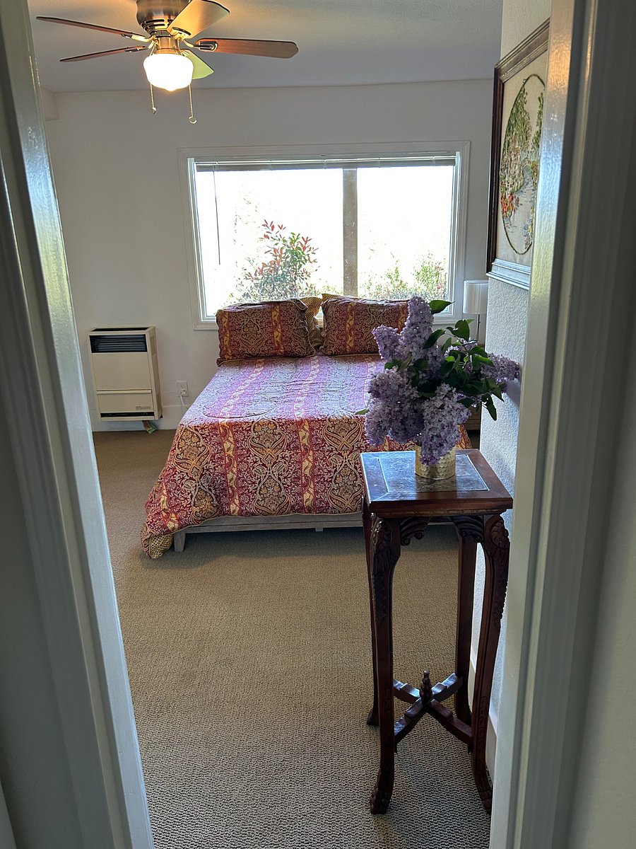 Furnished Finder property 856549_1 photo 4