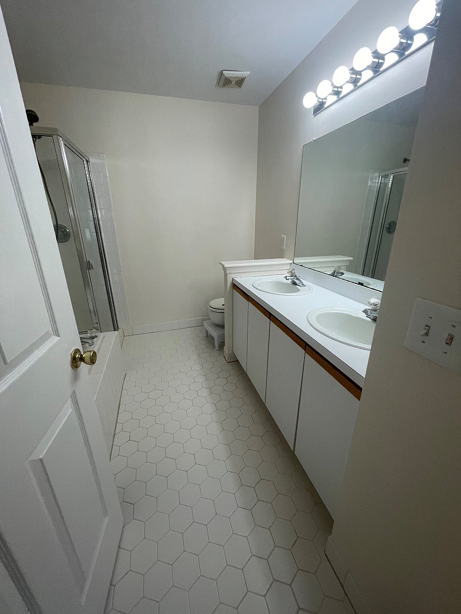 Furnished Finder property 856568_1 photo 13