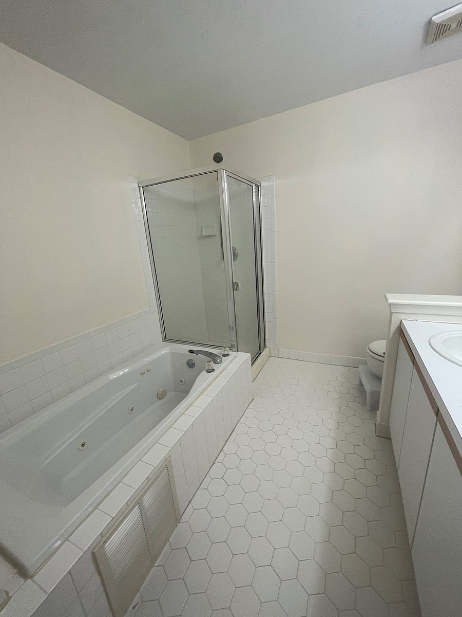 Furnished Finder property 856568_1 photo 14