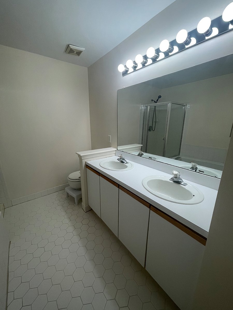 Furnished Finder property 856568_1 photo 15