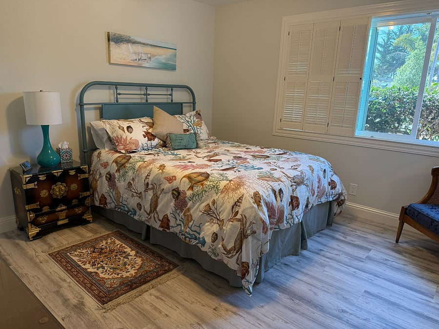 Bedroom 2- Queen Size Bed- 1st floor