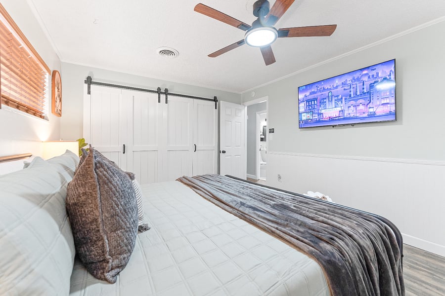 Furnished Finder property 856614_1 photo 38