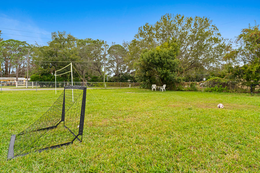 Furnished Finder property 856614_1 photo 60