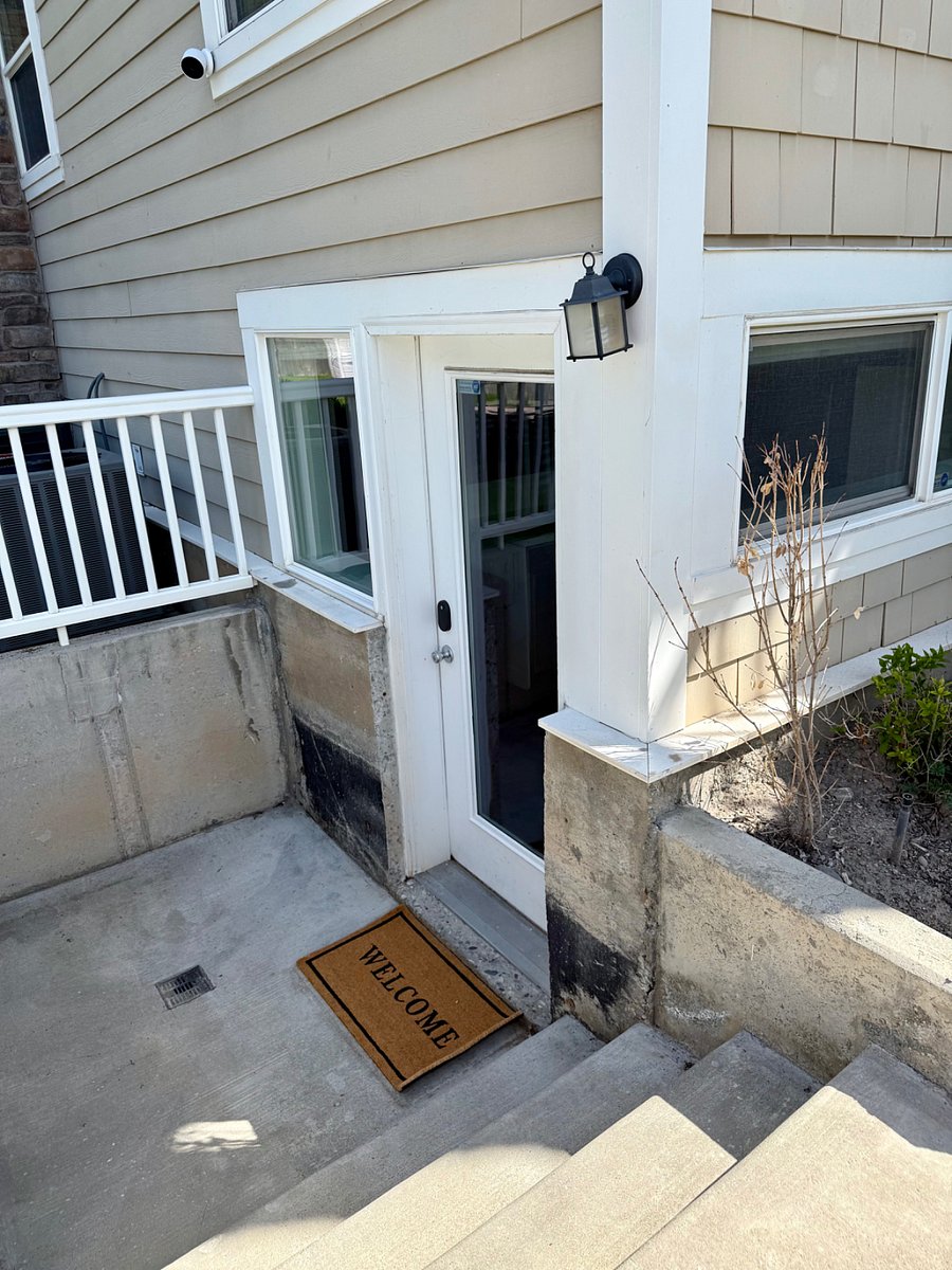 Furnished Finder property 856631_1 photo 2
