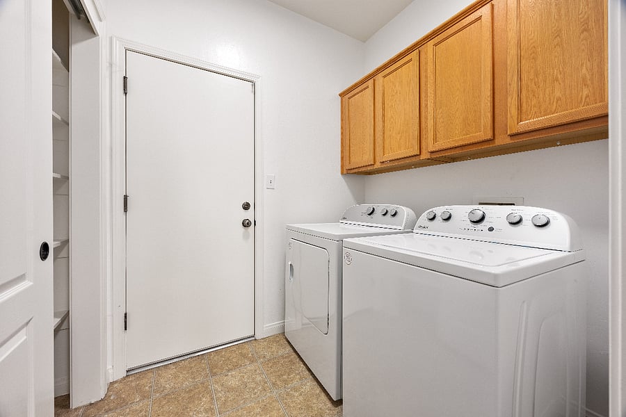 In-unit washer and dryer for your convenience