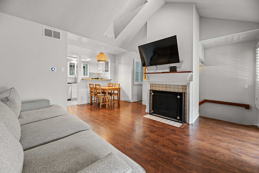 Furnished Finder property 856797_1 photo 2