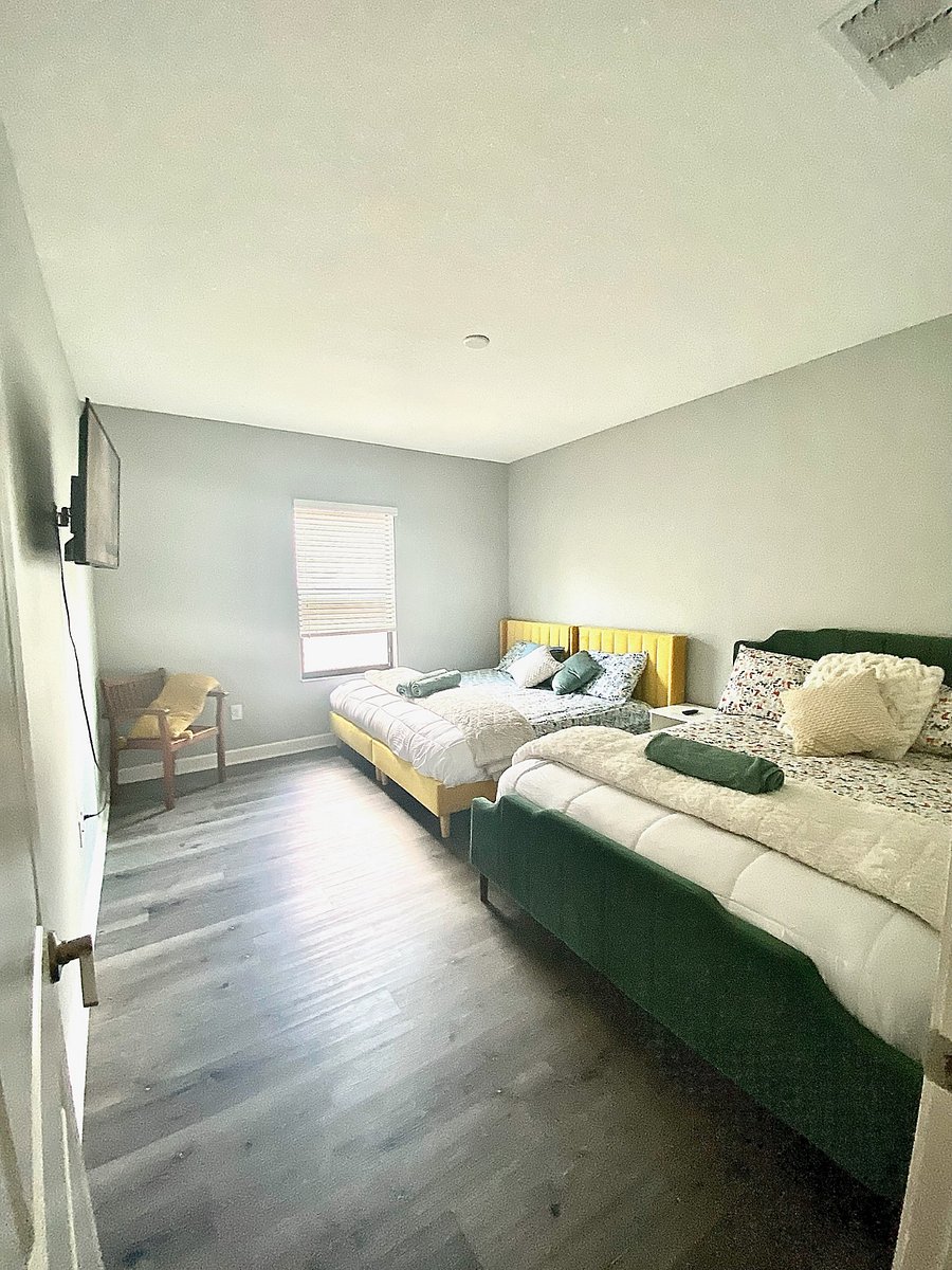 Furnished Finder property 856801_1 photo 6