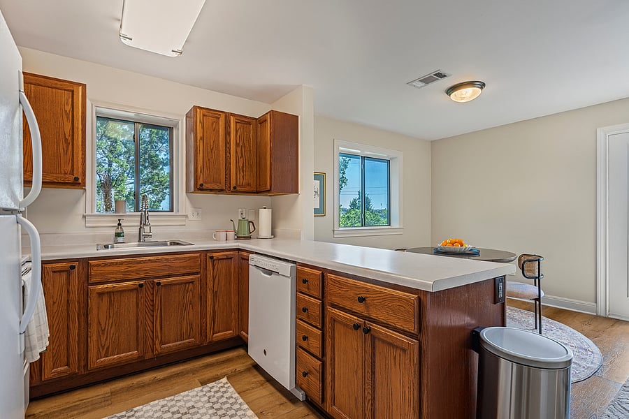 Furnished Finder property 856851_1 photo 18
