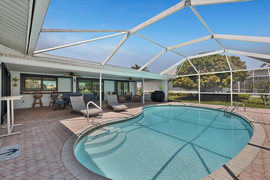 Heated pool