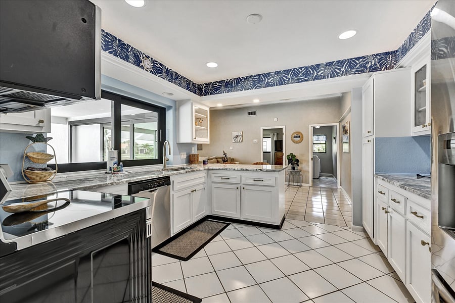 Furnished Finder property 856859_1 photo 7