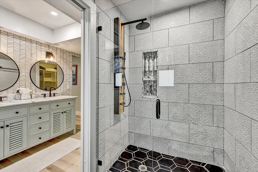 Master bath shower