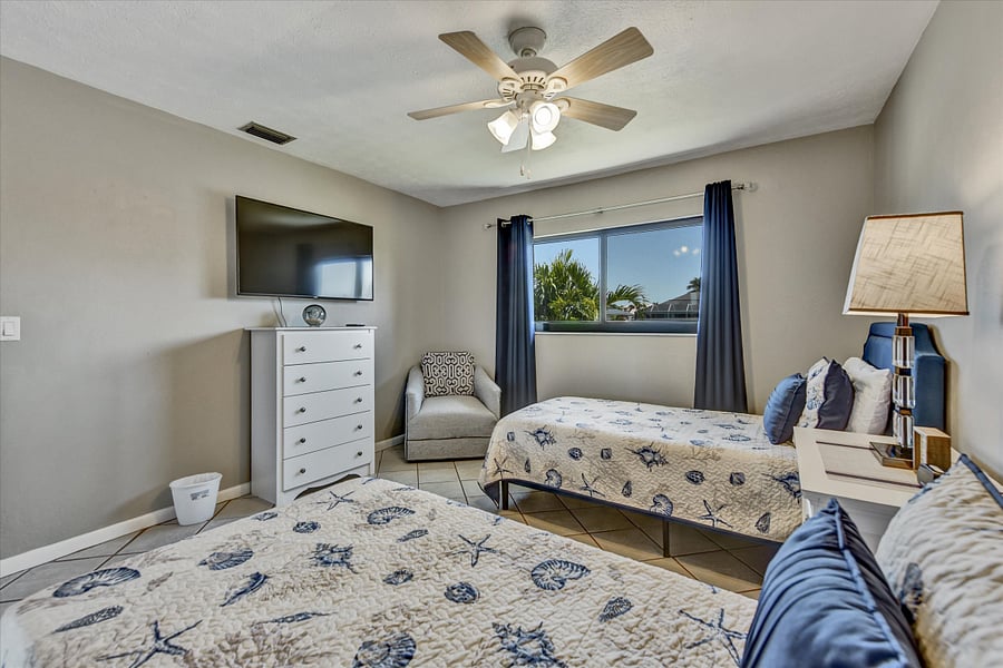 Furnished Finder property 856859_1 photo 35