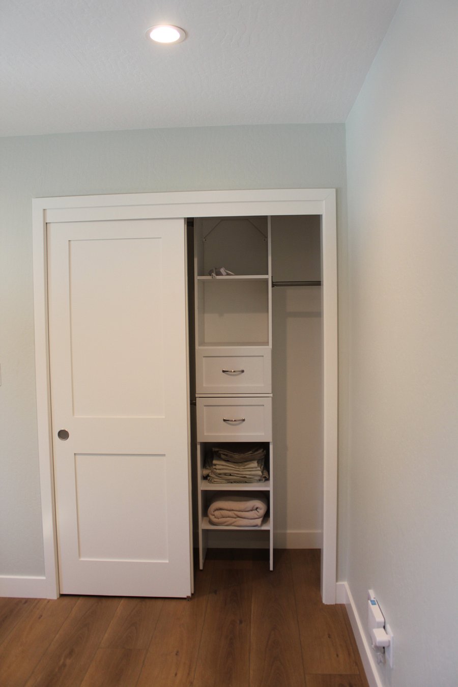 Furnished Finder property 856871_2 photo 9