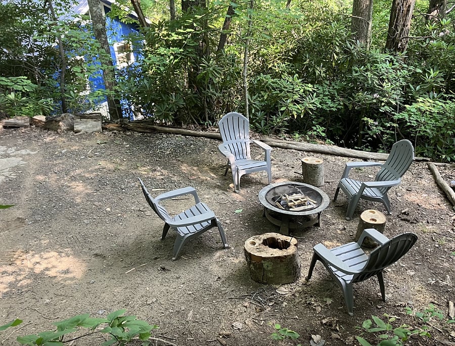 Yet another way to relax with a bonfire, located in the driveway