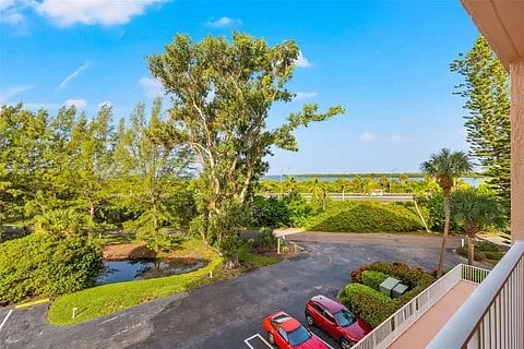 Furnished Finder property 856903_1 photo 12