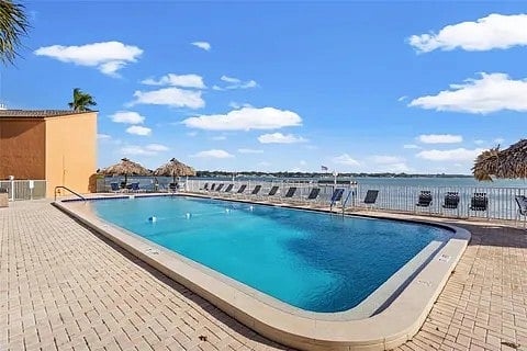 Furnished Finder property 856903_1 photo 15