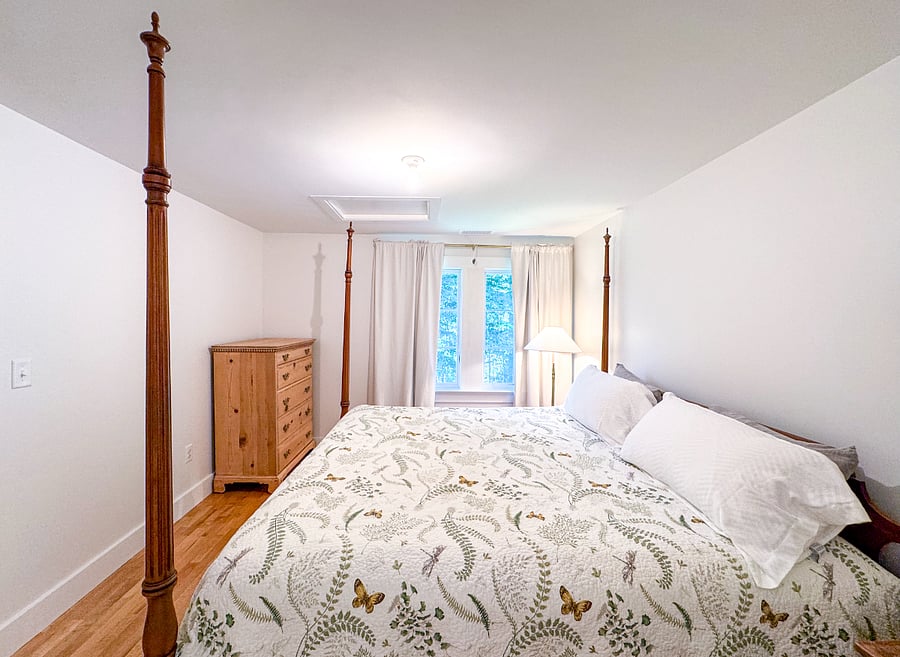 Upstairs bedroom with king bed