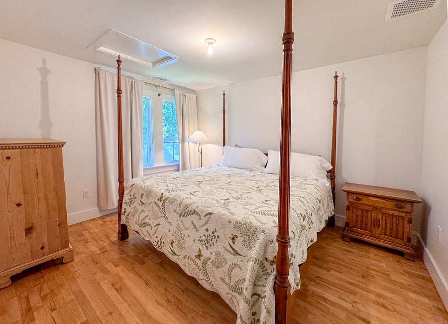 Upstairs Bedroom with King Bed