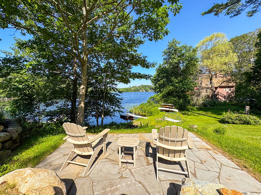Second viewing patio