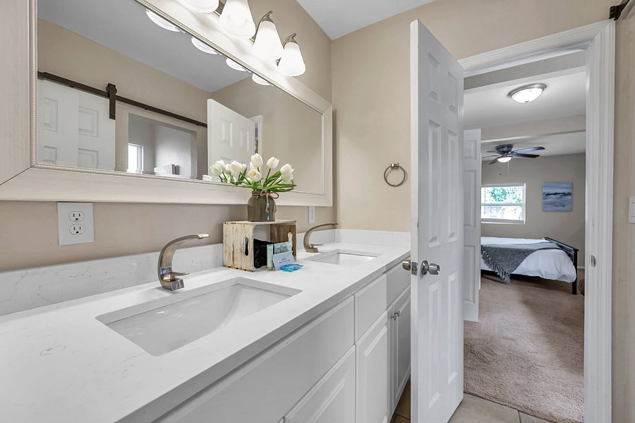 Furnished Finder property 856927_1 photo 16