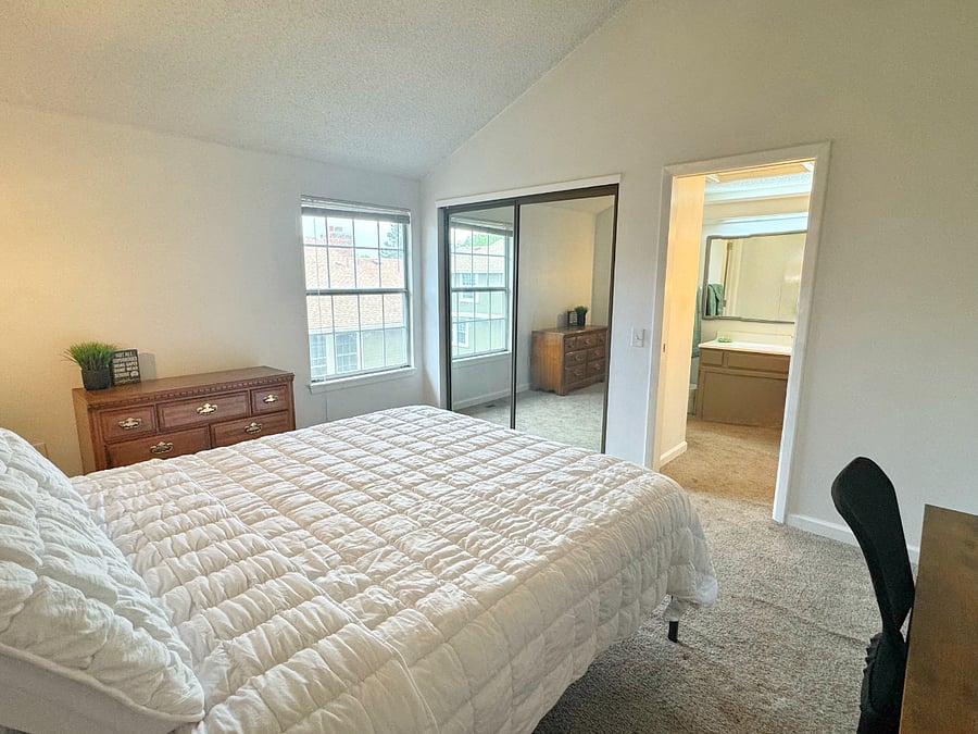 Furnished Finder property 856938_1 photo 14