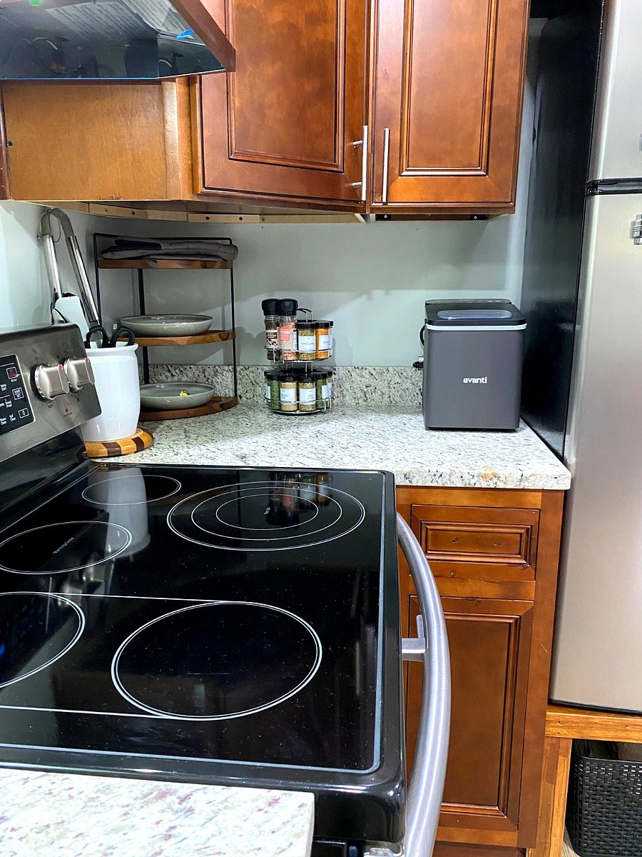 Furnished Finder property 856969_1 photo 36