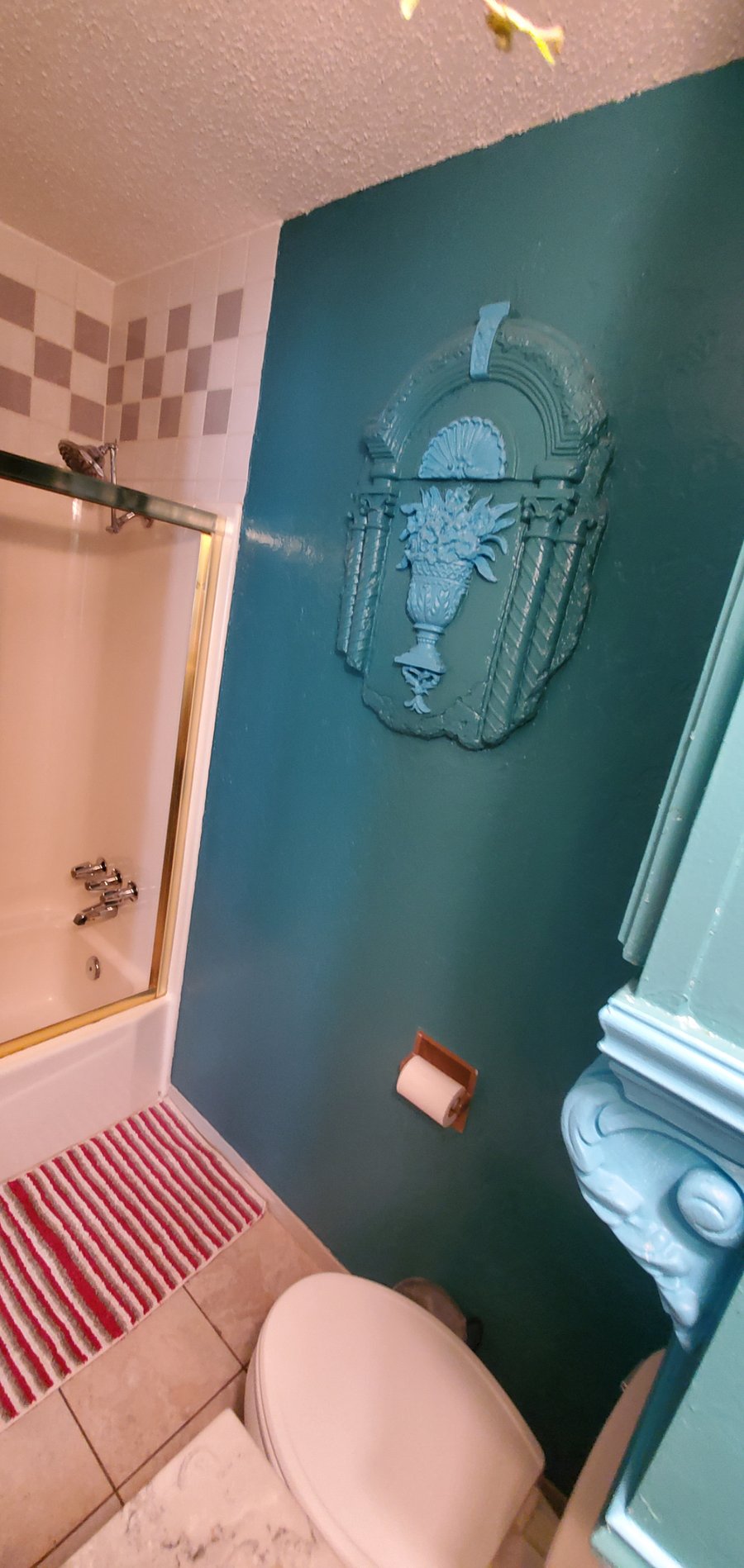 Bathroom with tub