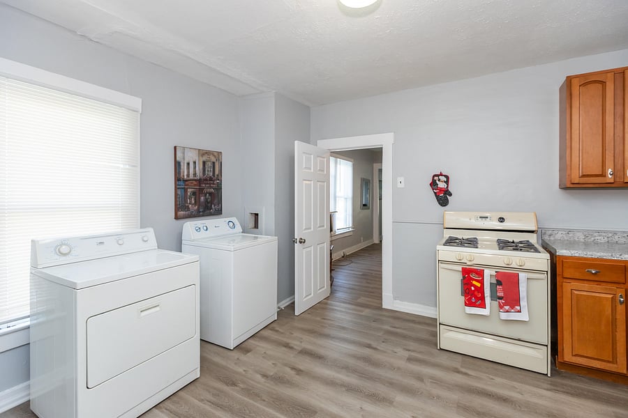 Furnished Finder property 857017_1 photo 15