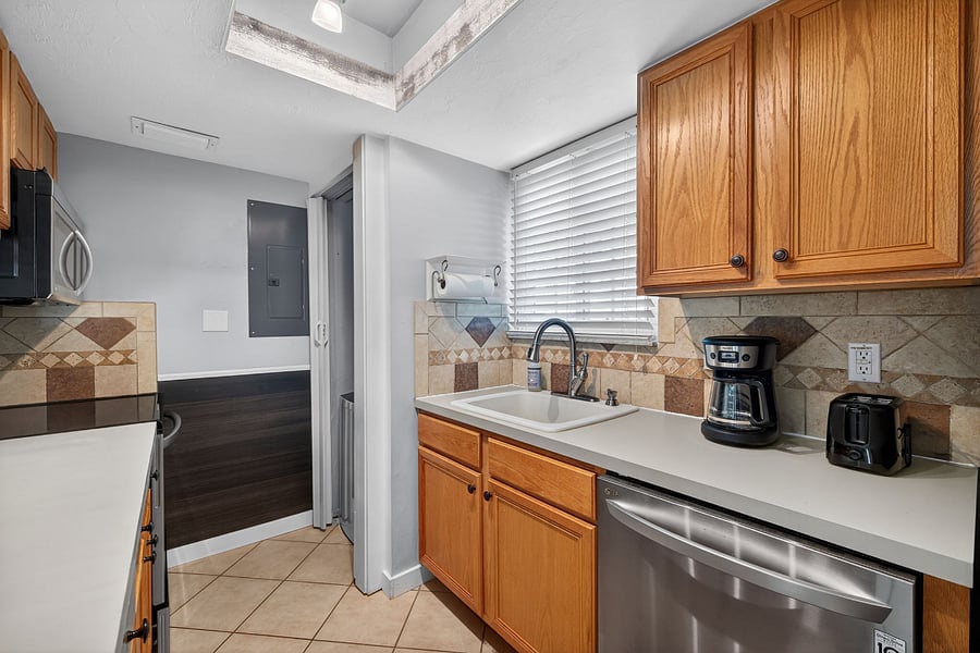Furnished Finder property 857020_1 photo 10