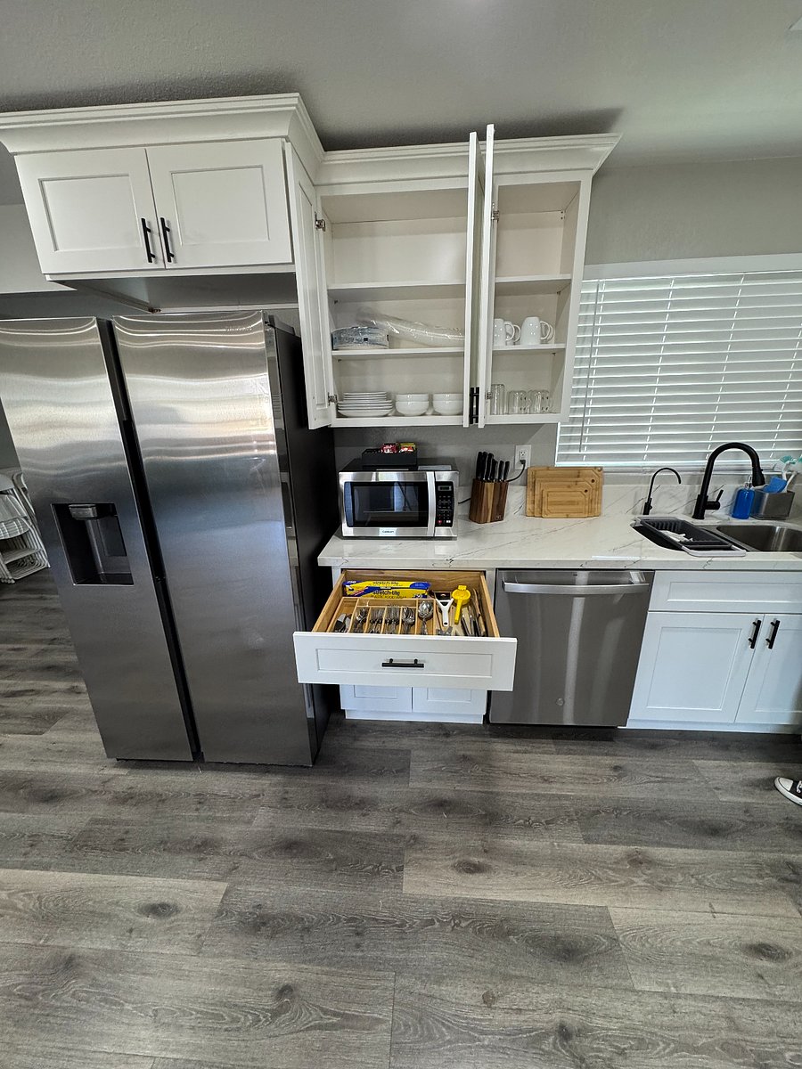 Furnished Finder property 857026_1 photo 8