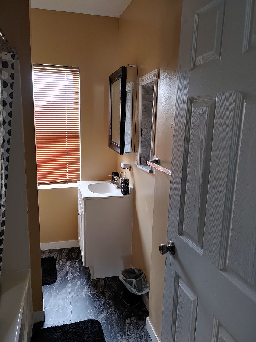 Furnished Finder property 857035_1 photo 10