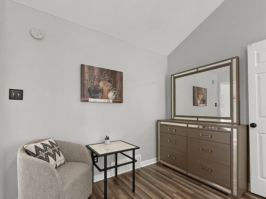 Furnished Finder property 857040_1 photo 4