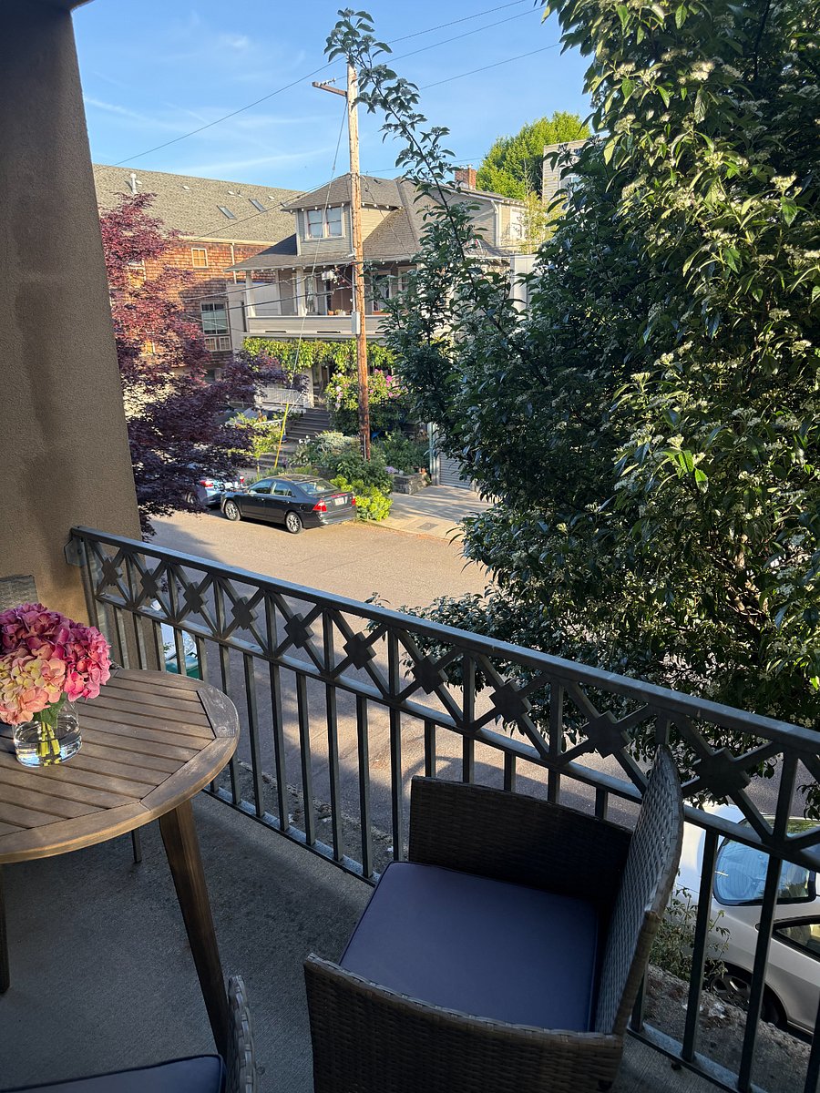 Furnished Finder property 857042_1 photo 22