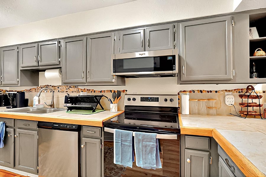 Furnished Finder property 857049_1 photo 5