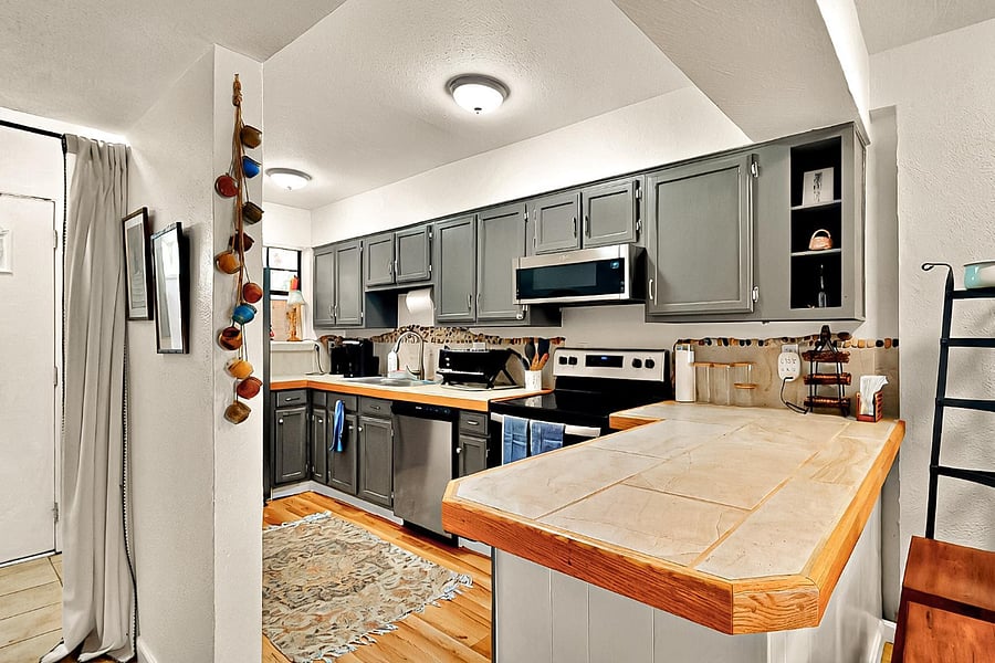 Furnished Finder property 857049_1 photo 6