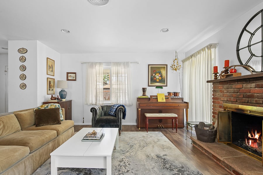 Furnished Finder property 857051_1 photo 14