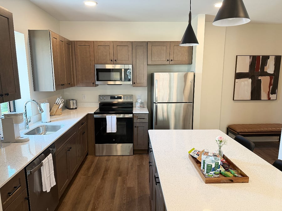 Furnished Finder property 857060_10 photo 6