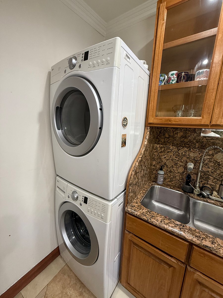Furnished Finder property 857102_1 photo 8