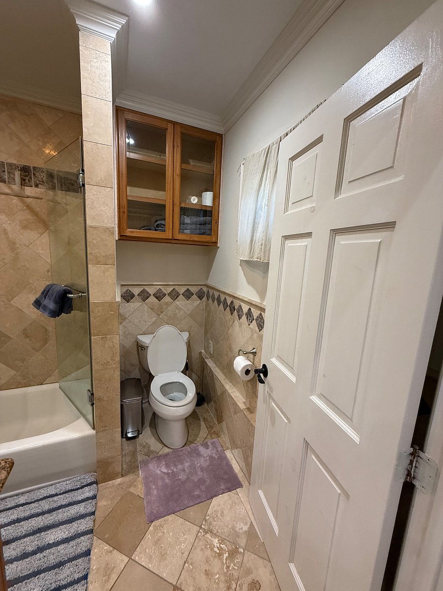 Furnished Finder property 857102_1 photo 17